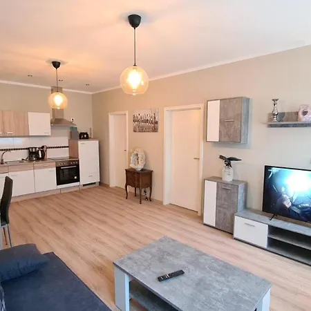 Alici Apartment *